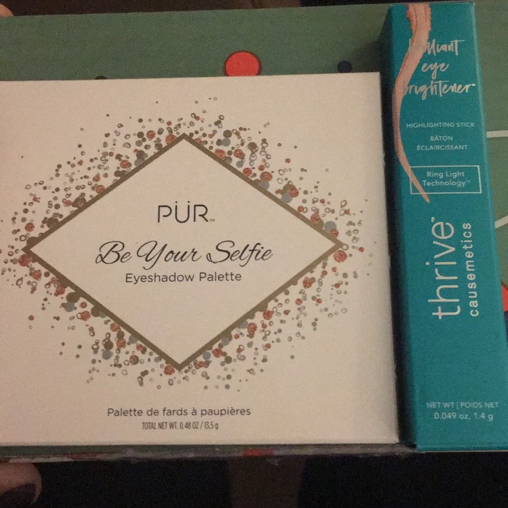 PÜR eye shadow palette and thrive eye brightener